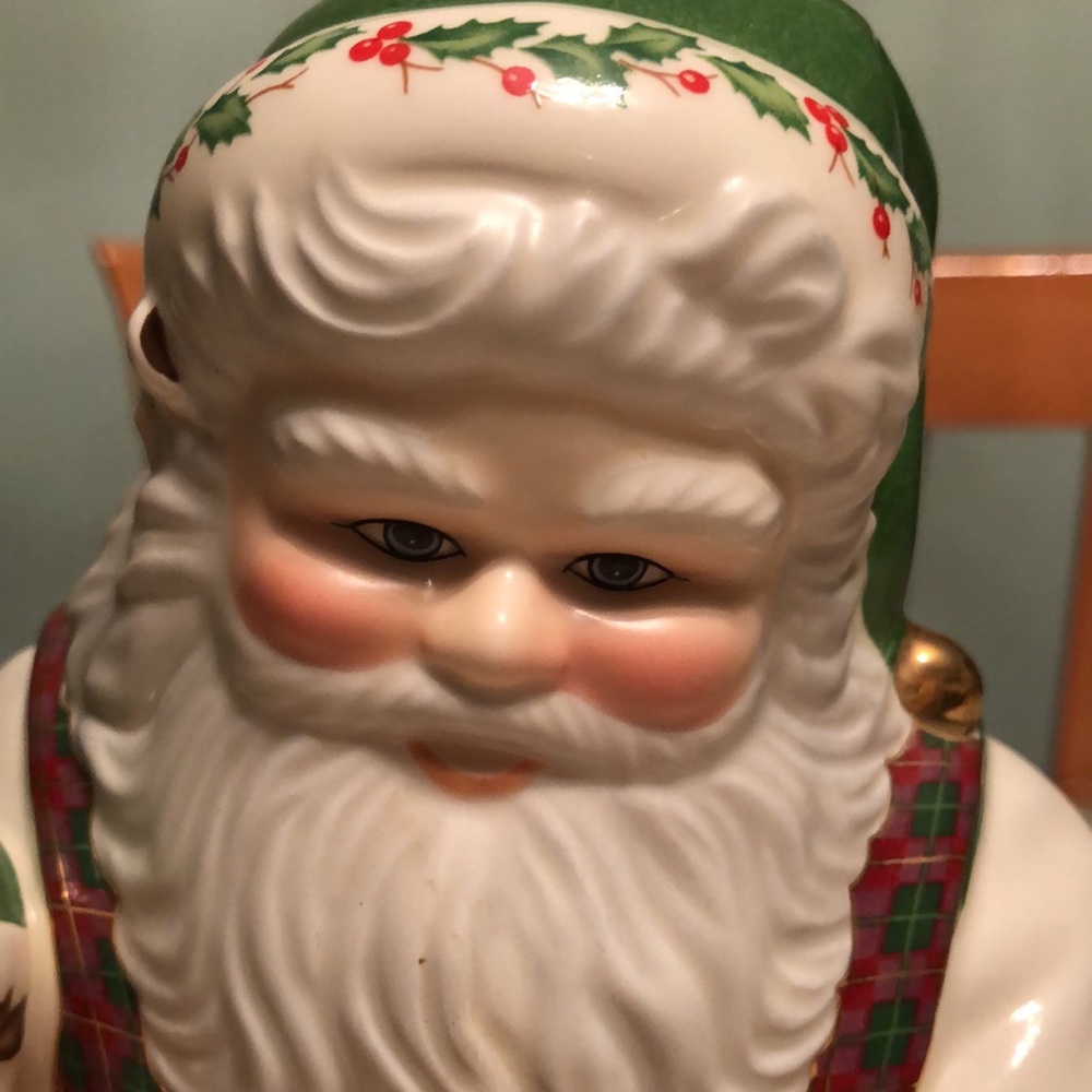 COPY - 🆕🆕🆕LENOX SANTA’S HOLIDAY TOY SHOP COOKIE JAR🆕 - Picture 13 of 16